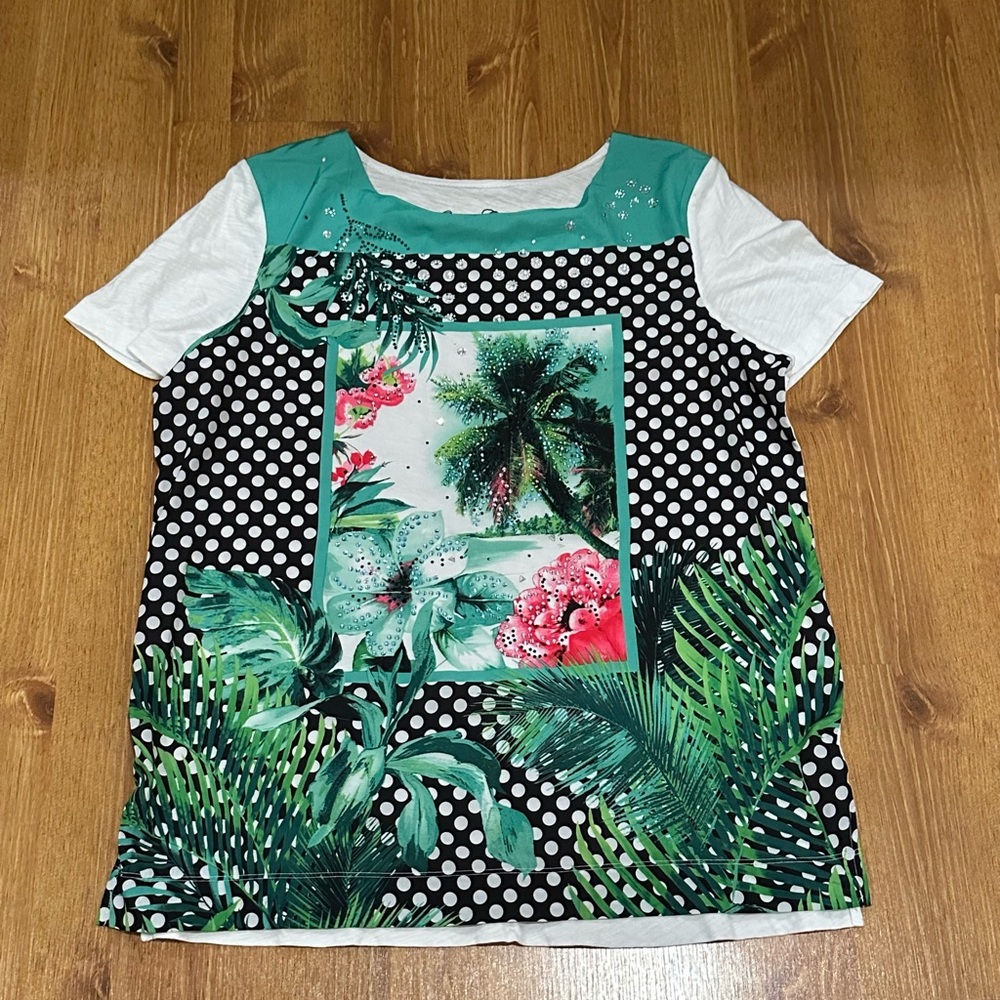 Onque Casuals Top White Pink Green Rhinestones Floral Polka Dot Women’s Large